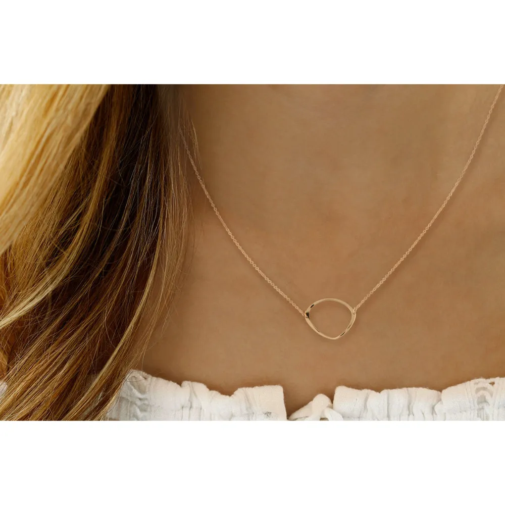 14k Gold Freeform Circle Pendant