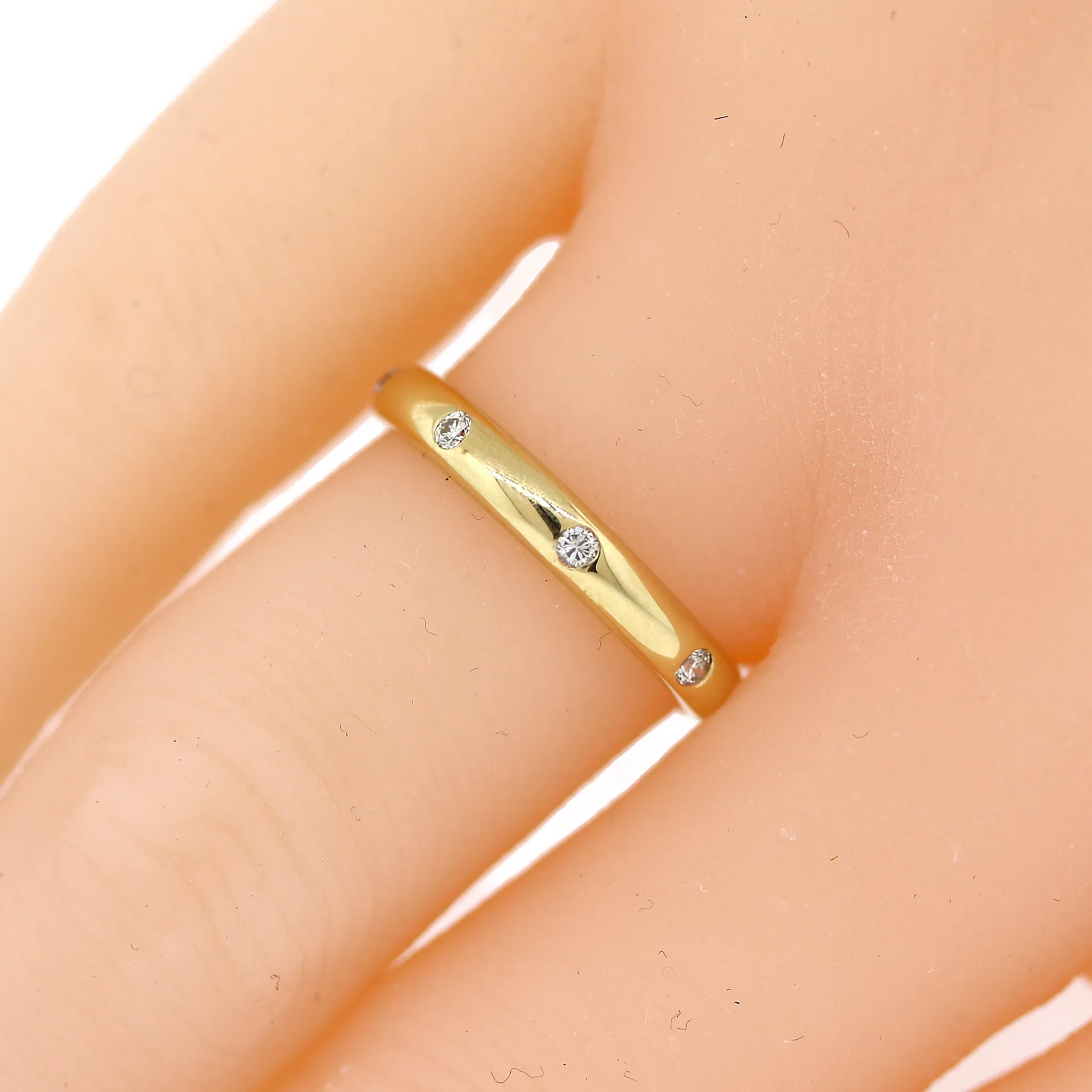 18k Gold Burnished Diamond Band