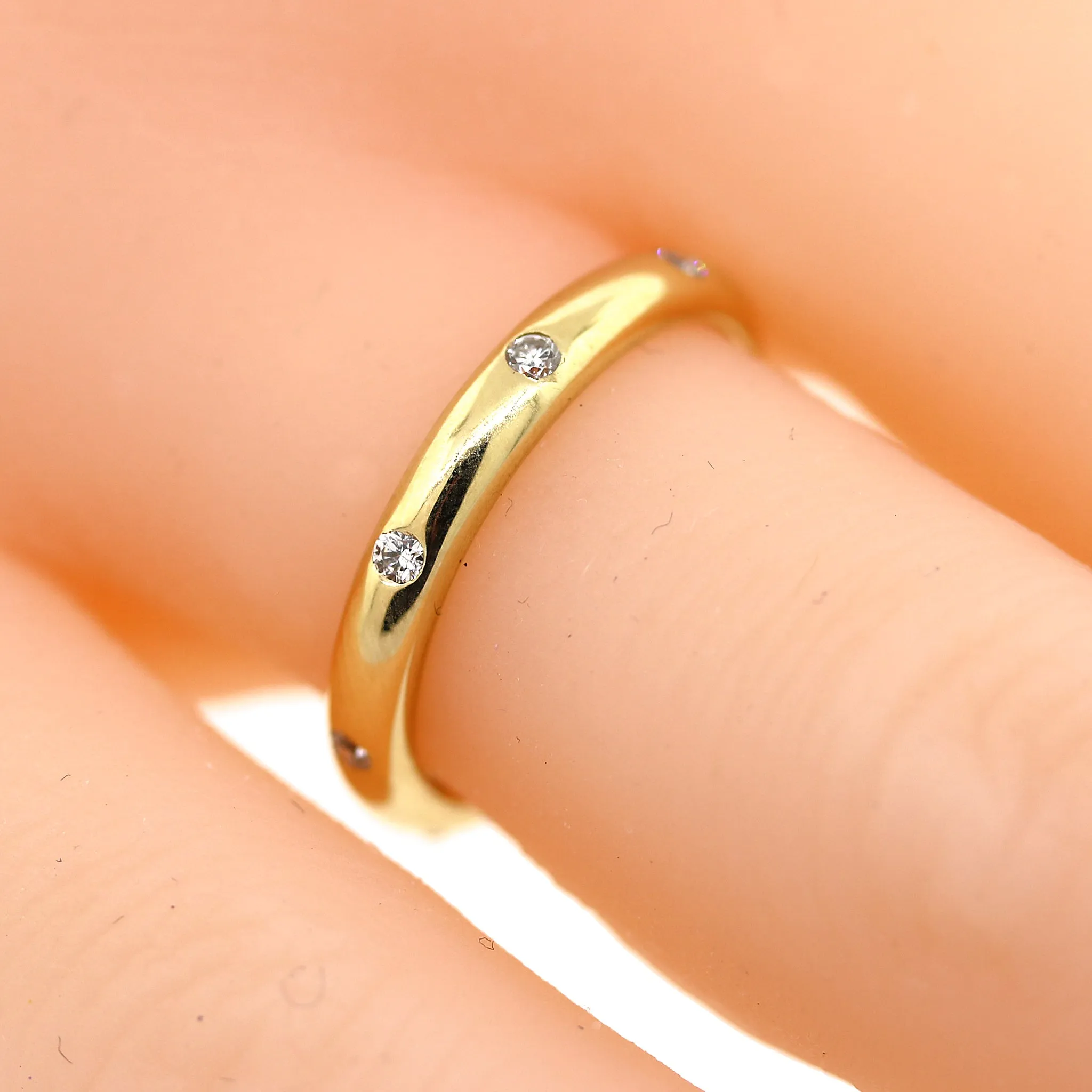 18k Gold Burnished Diamond Band