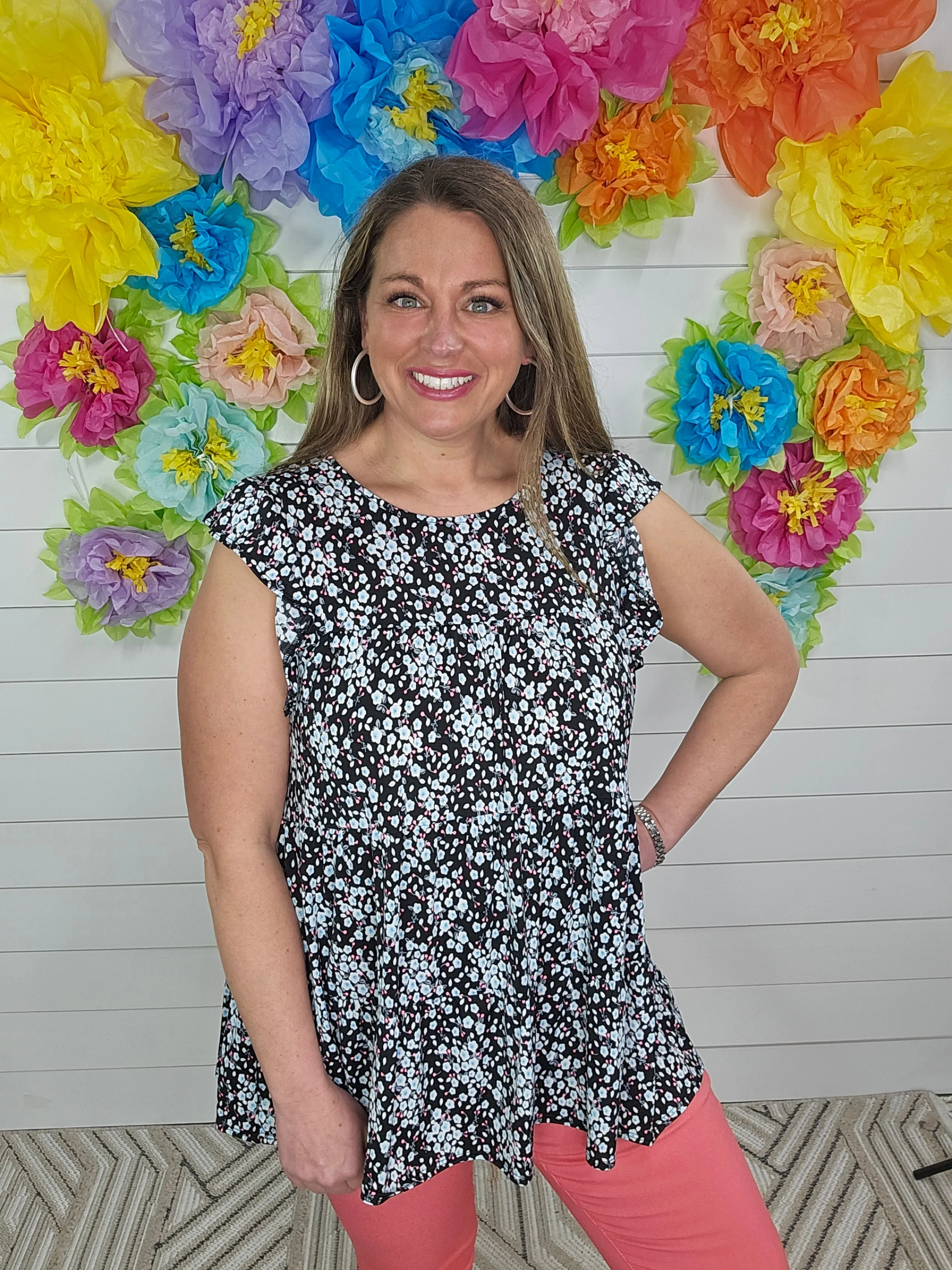 BLACK/HOT PINK FLORAL TIERED TOP