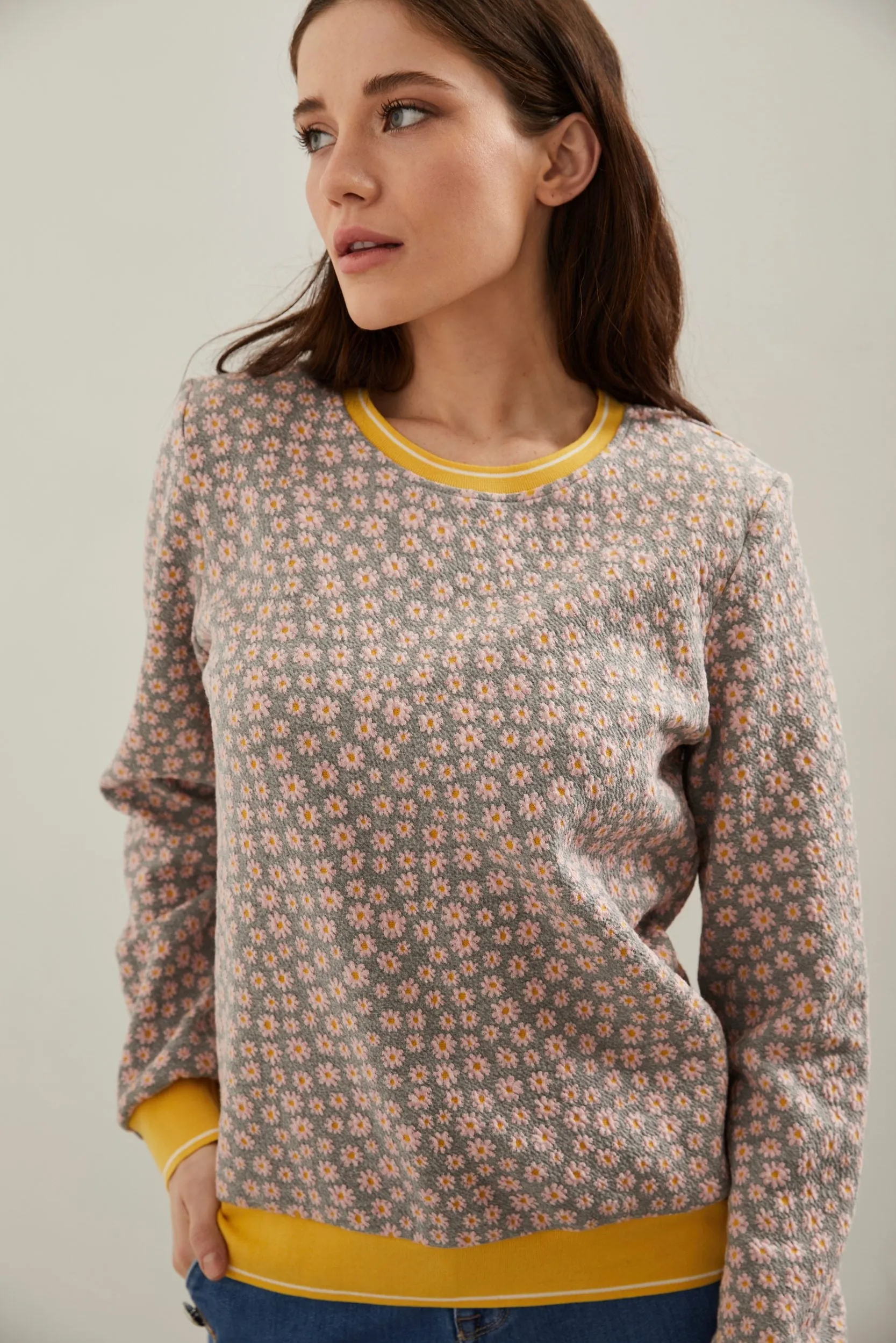 Floral crew neck sweater