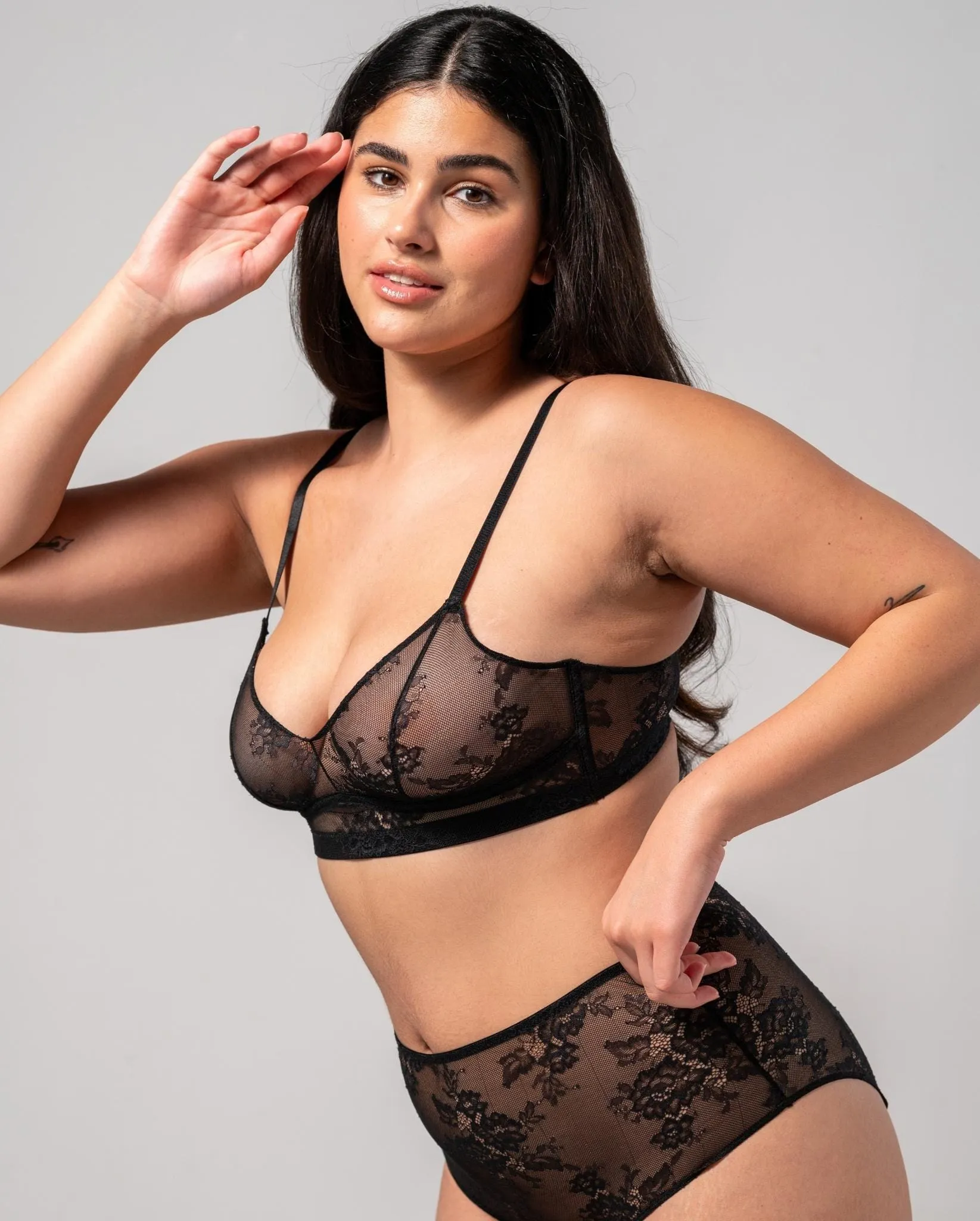 Floral Lace Balconette Black