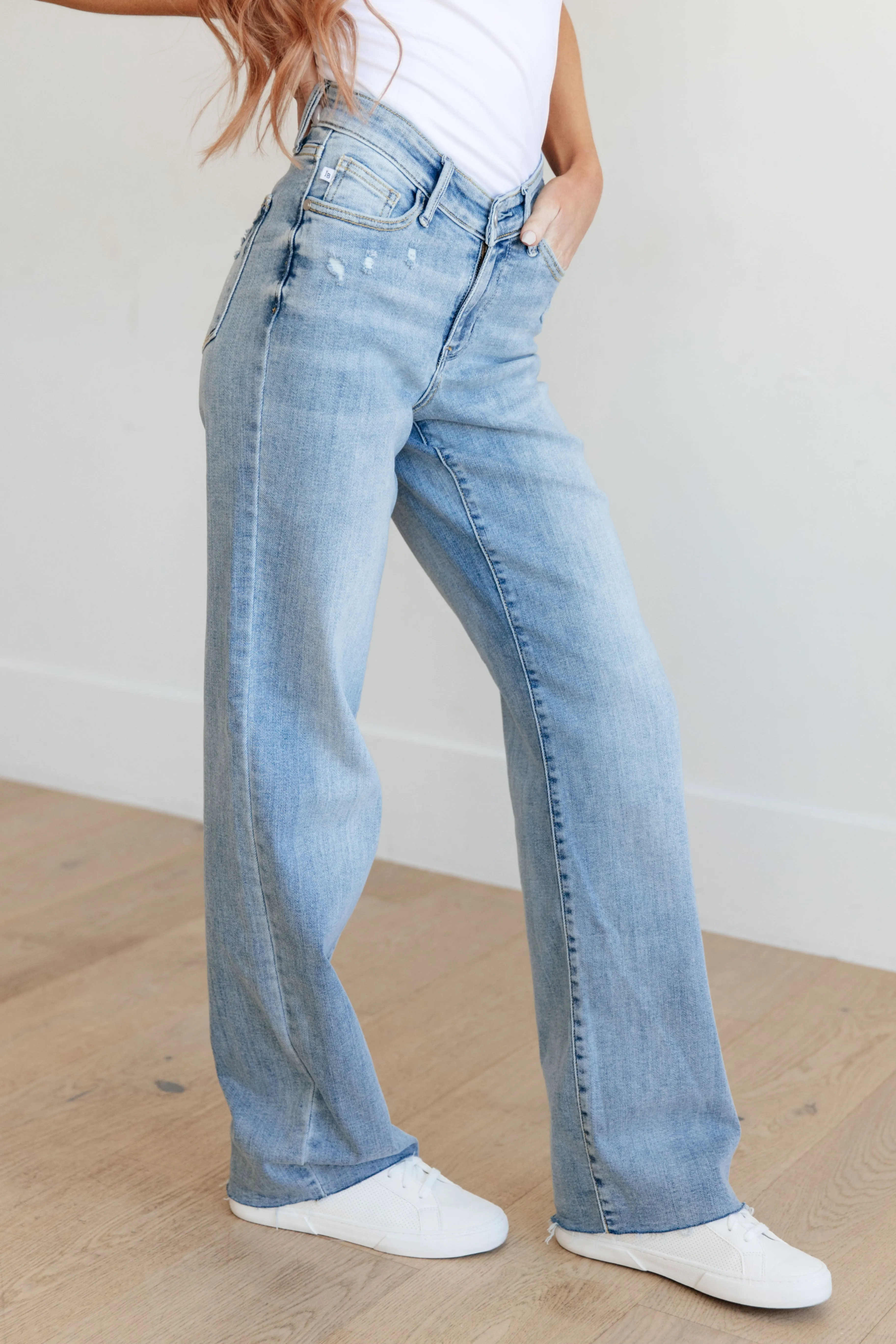 Mildred V-Front Waistband Straight Jeans by Judy Blue